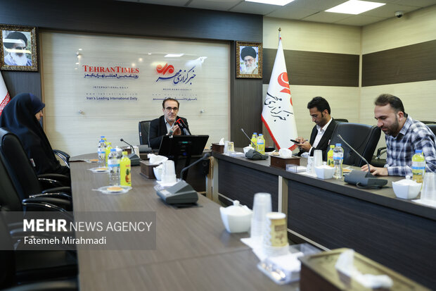 رئیسزاده: استقلال نظام پزشکی از دولت راه نجات سلامت مردم است