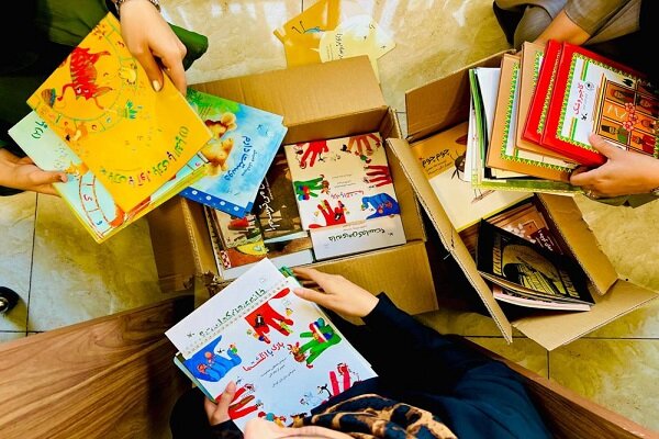 بیمارستان کودکان مفید «آوای قصه، رنگ لبخند» را برگزار کرد